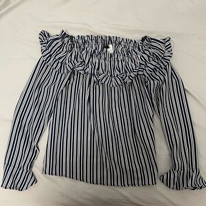 H&M off the shoulder blouse - size 8